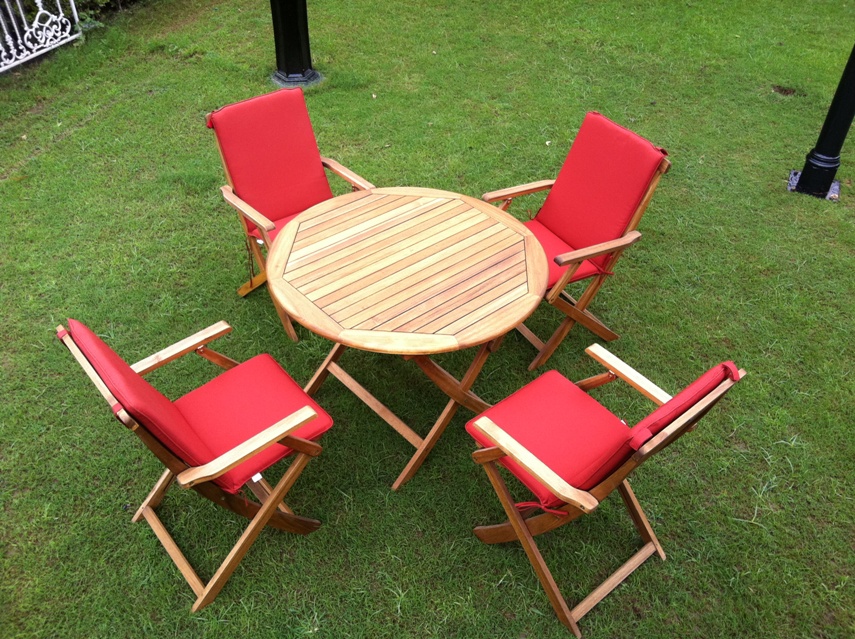 WOODEN CHAIR & TABLE SET